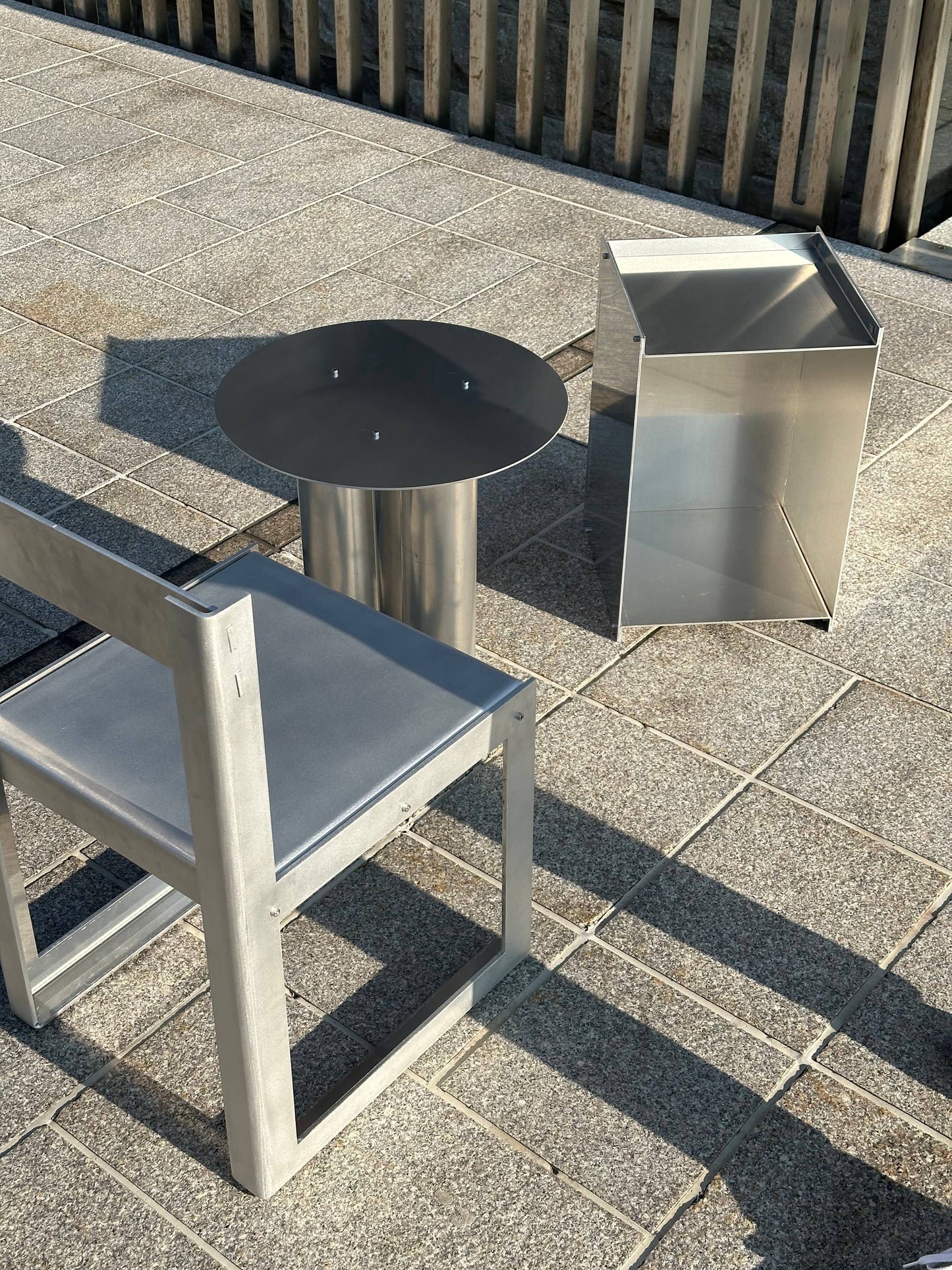 M01 - Table