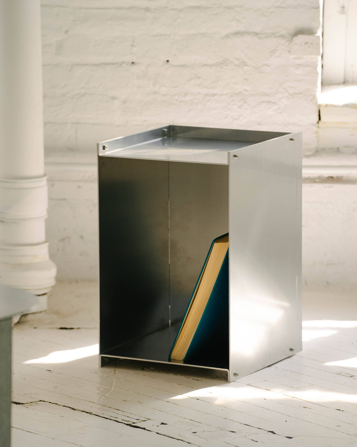 M01 - Table